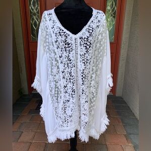 Elan White Crochet Lace Boho Poncho